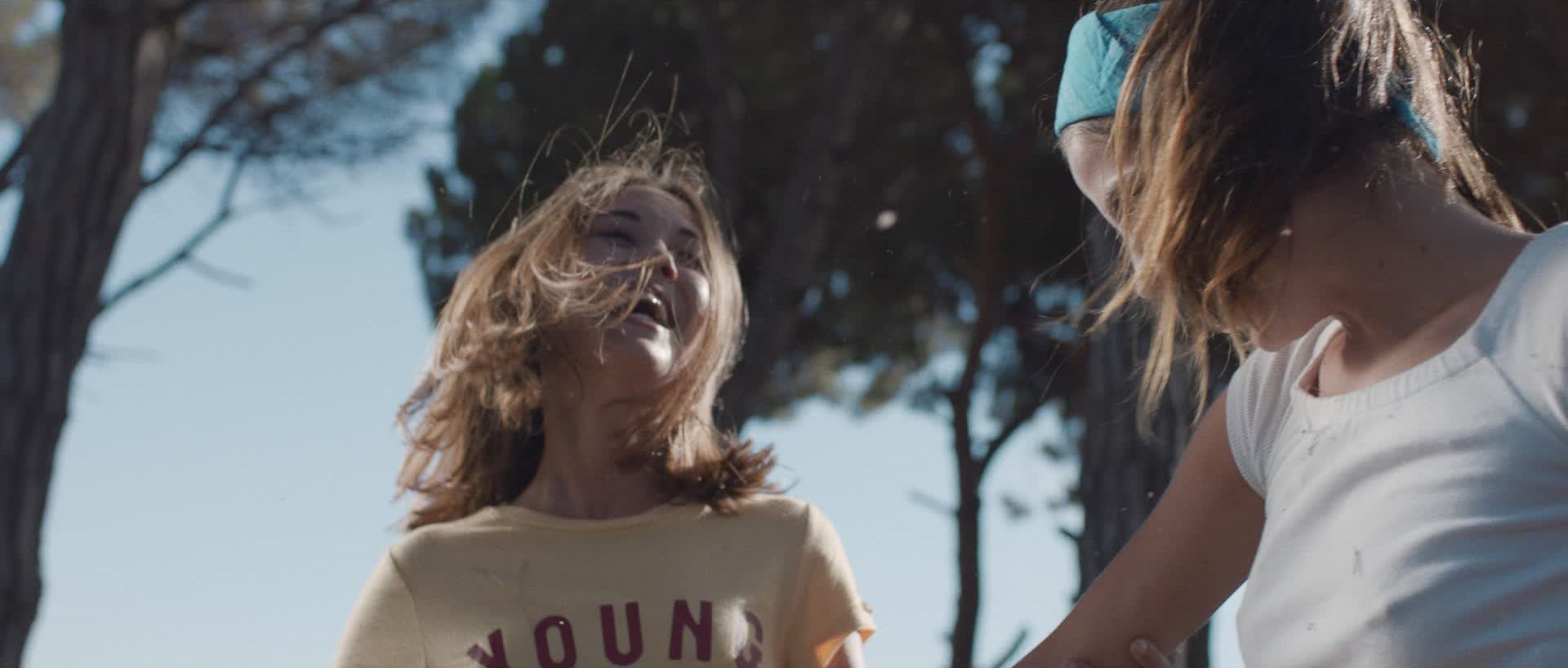 En mi Piel - Niko Directed by Adrian Egea & Cinematography by Alejandro H. Madrid