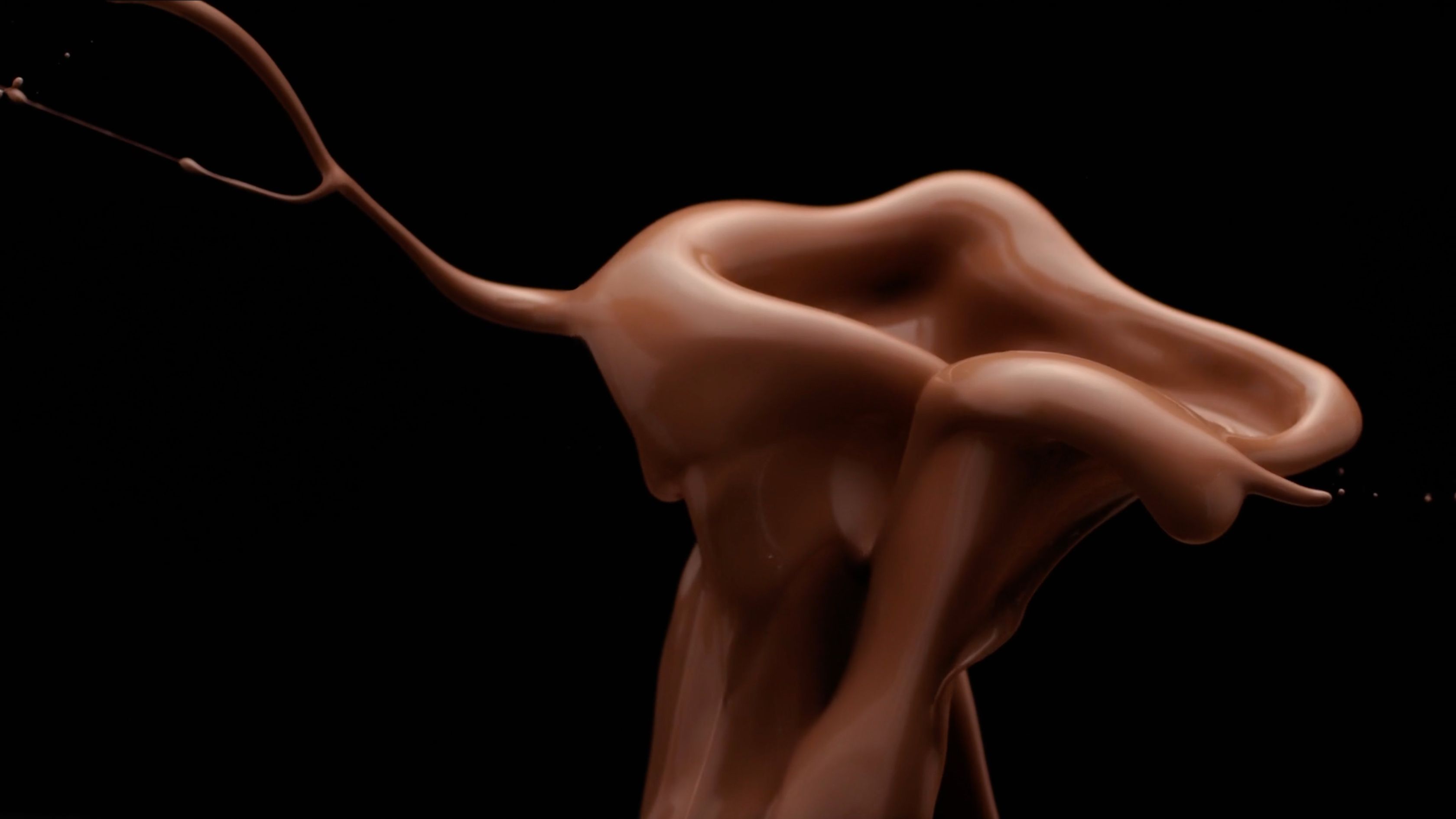 Oda al Cacaolat by Alejandro H. Madrid - Cinematographer