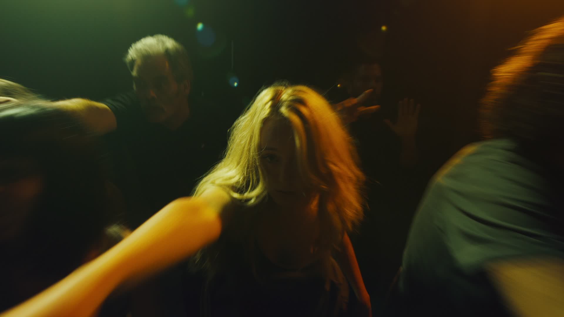 Folky - Yei still — Dir. Adolfo Bueno — Cinematography by Alejandro H. Madrid